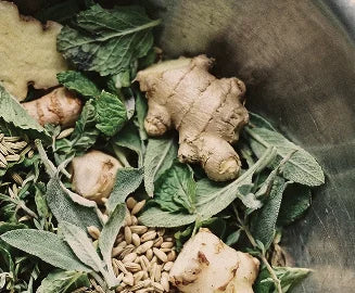 Hormone-friendly gut comfort